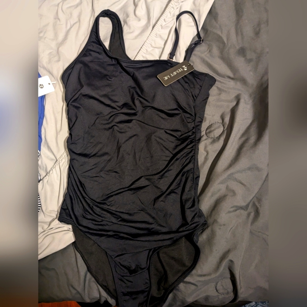 Bathing suits swimware one pieces and 2 peices